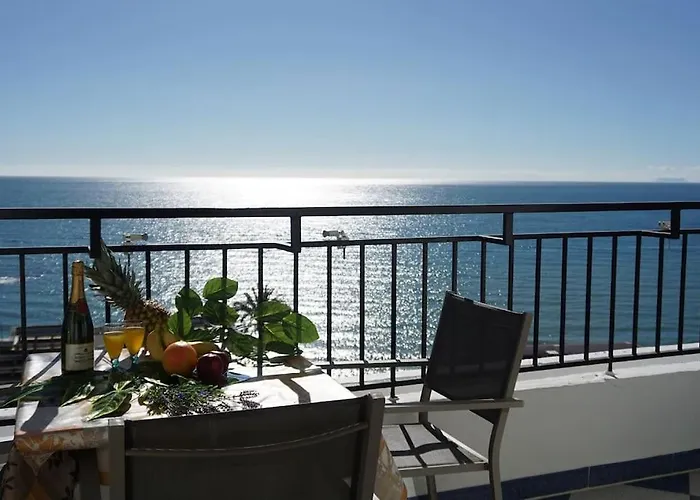 Skol 945b First Line South Facing 2 Bedroom