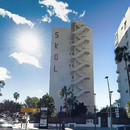 Skol 945b First Line South Facing 2 Bedroom Apartamento *