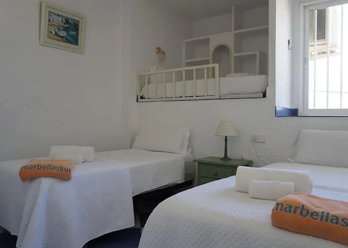 Skol 945b First Line South Facing 2 Bedroom Apartamento