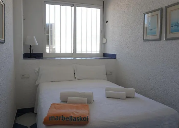 Skol 945b First Line South Facing 2 Bedroom Apartamento *